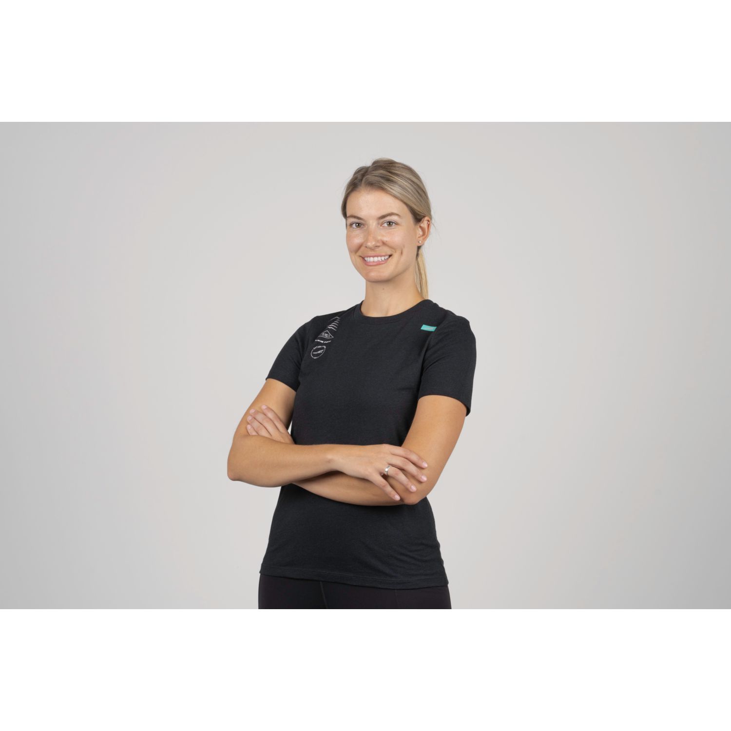 Altra Legend Women's T Shirts Black | South Africa-18692039